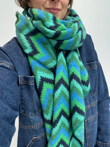 MSH Green zig zag Scarf